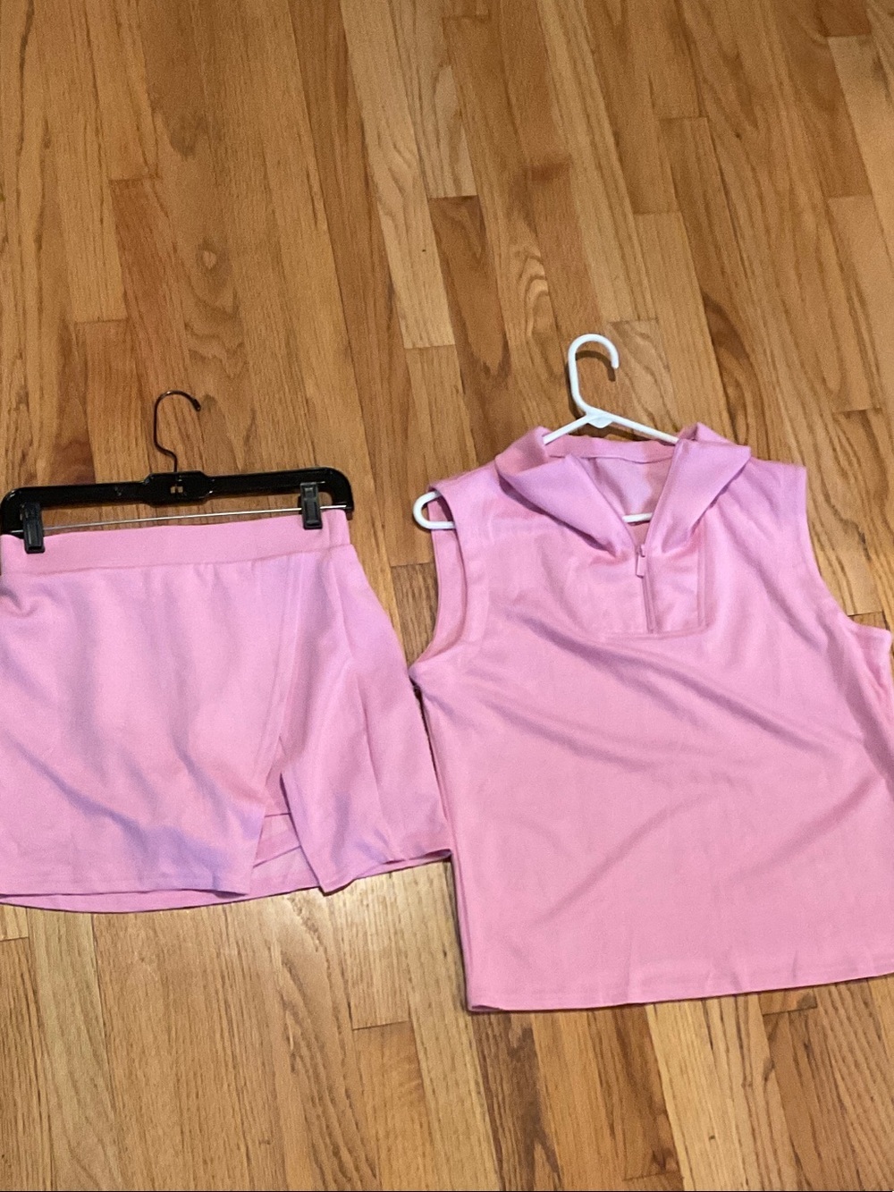 Pink Two-Piece Tennis Skort Set - Sleeveless Zip Top
